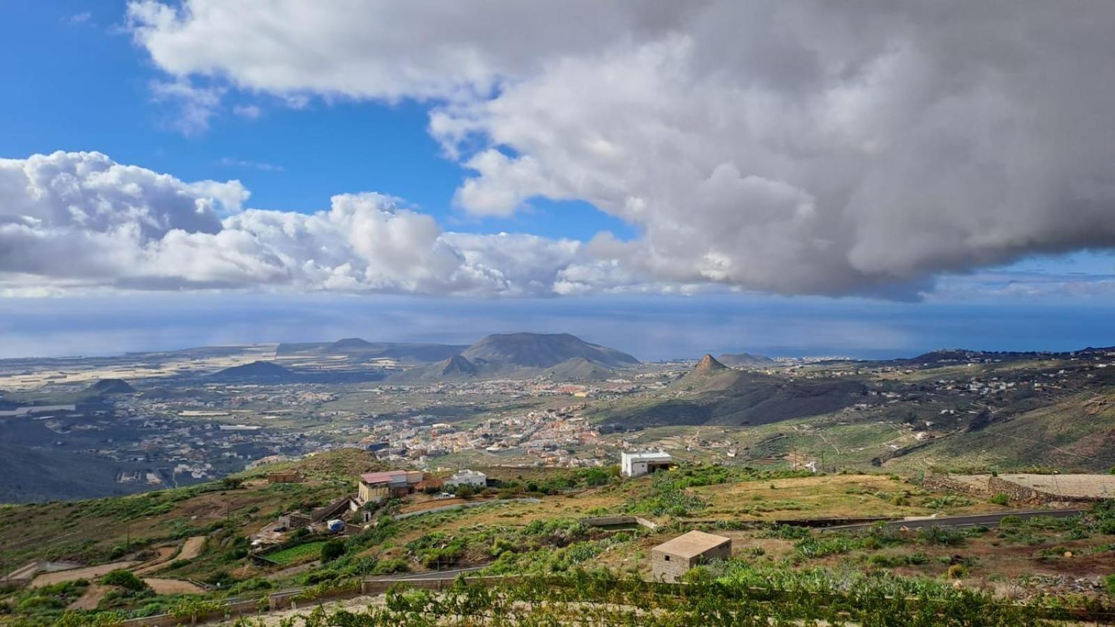 Lo Mejor De La Montana, Vista Bonita Apartment San Miguel de Abona Luaran gambar